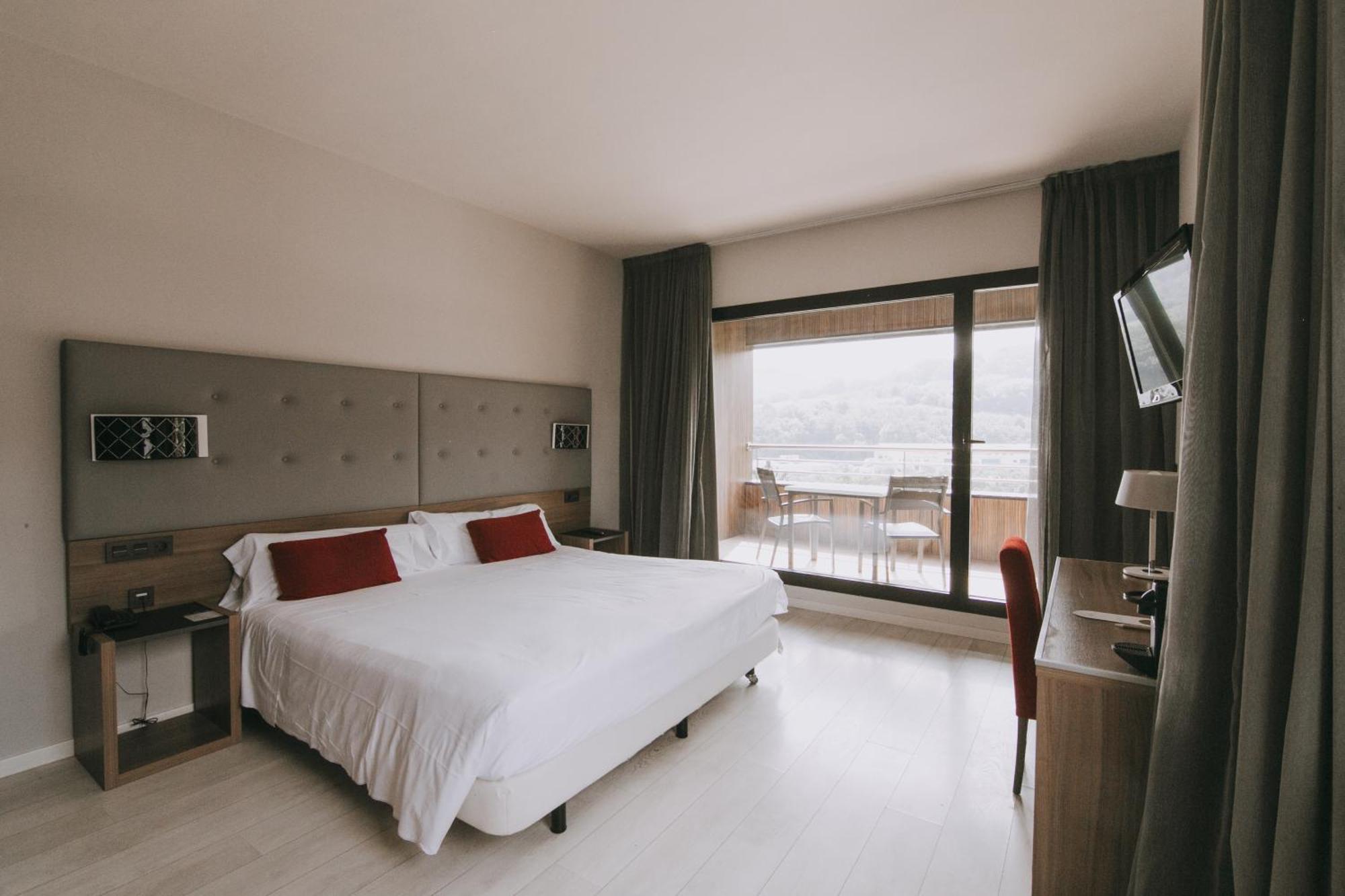 Hotel K10 Urnieta Exteriér fotografie